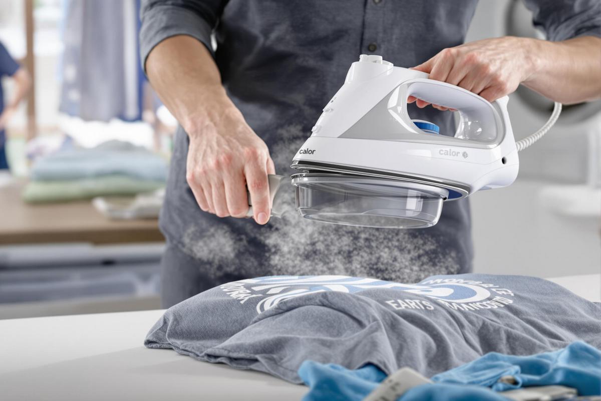 Centrale vapeur Calor : réservoir amovible innovant.jpg