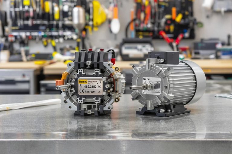 Moteur domel 462.3.652 et rs-rt3530 pour aspirateurs.jpg