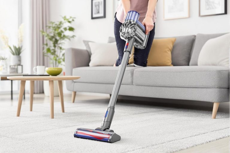 Tube télescopique pour dyson dc23 : efficacité et confort.jpg
